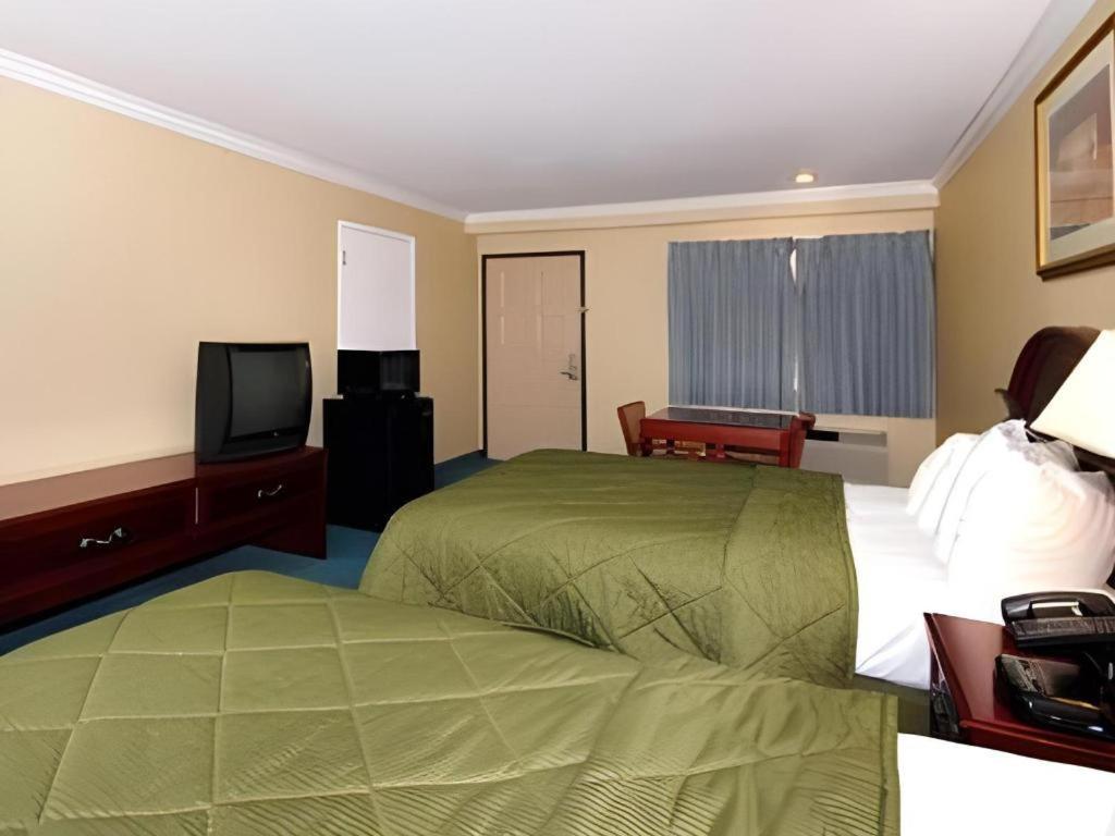 Quality Inn Near City Of Hope Duarte Екстер'єр фото