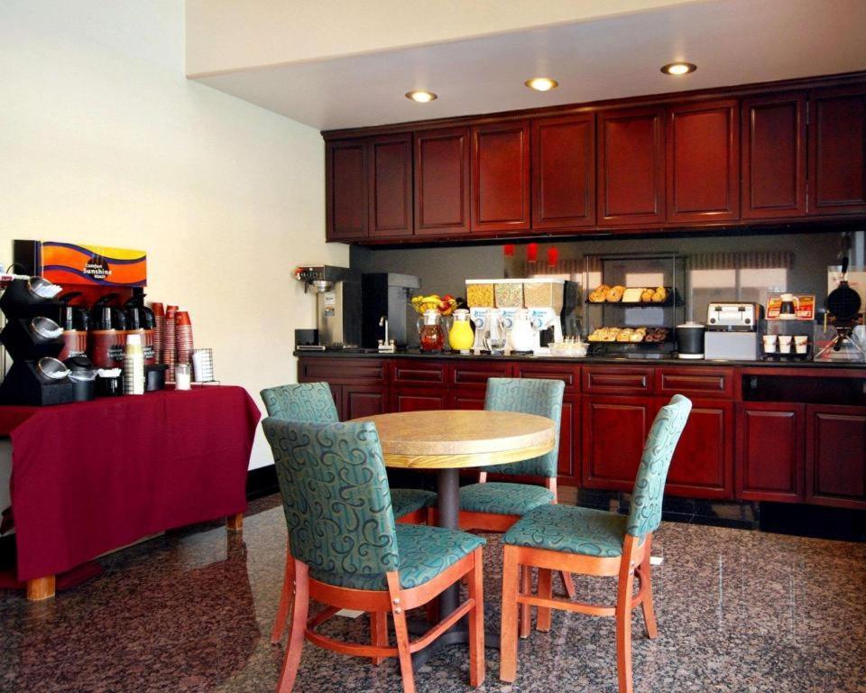 Quality Inn Near City Of Hope Duarte Екстер'єр фото