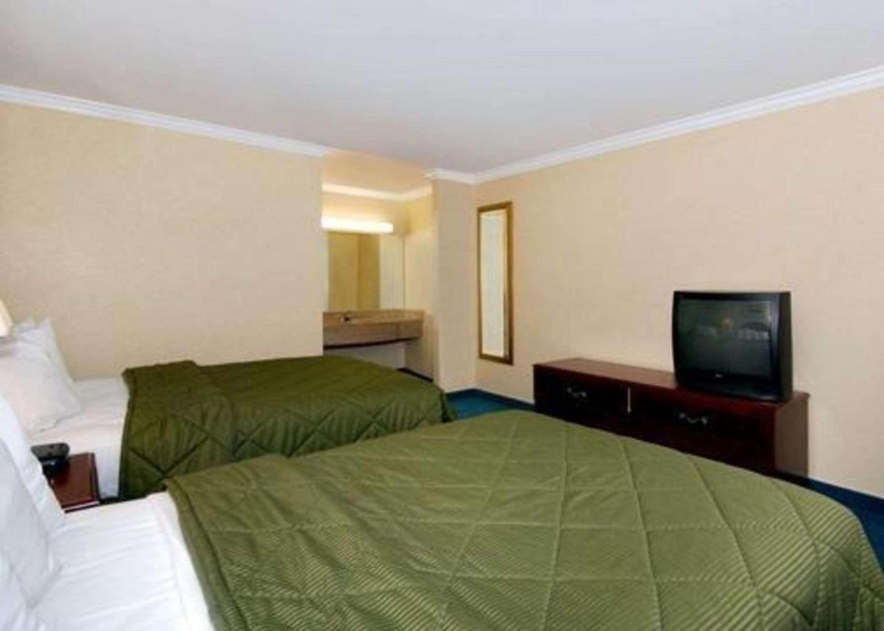 Quality Inn Near City Of Hope Duarte Екстер'єр фото
